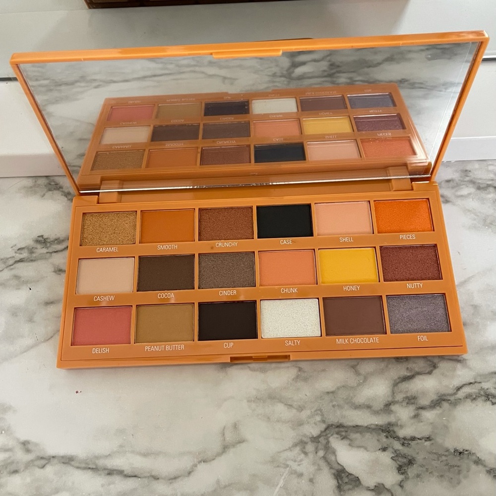 Makeup Revolution Peanut Butter Pallet